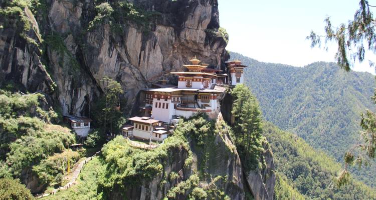 Le royaume magique du Bhoutan - Bhutan Acorn Tours & Travel 4