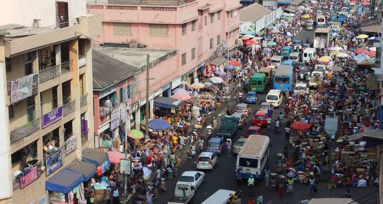 Volta to Nzulezu Tour in Ghana - Eyali Tours 8