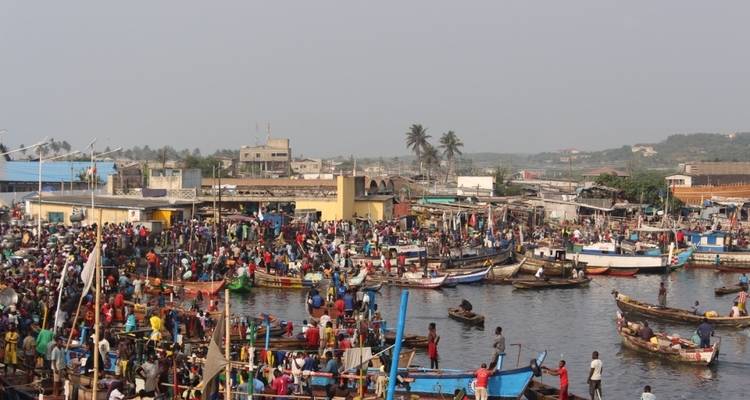 Volta to Nzulezu Tour in Ghana - Eyali Tours 1