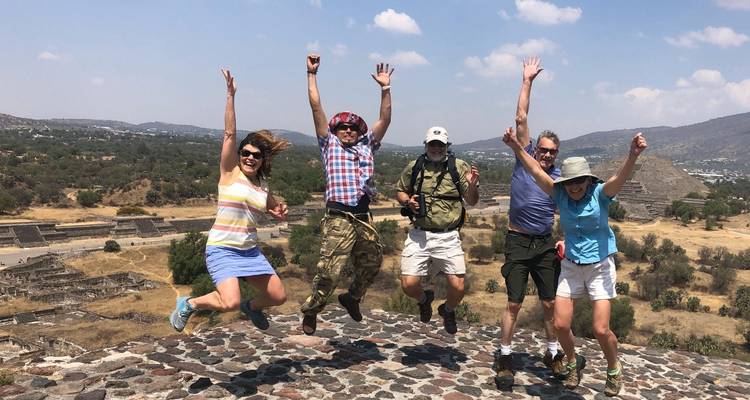 Excursión a Puebla: Explora antiguas ruinas, naturaleza y un majestuoso volcán - Vibe Adventures 3