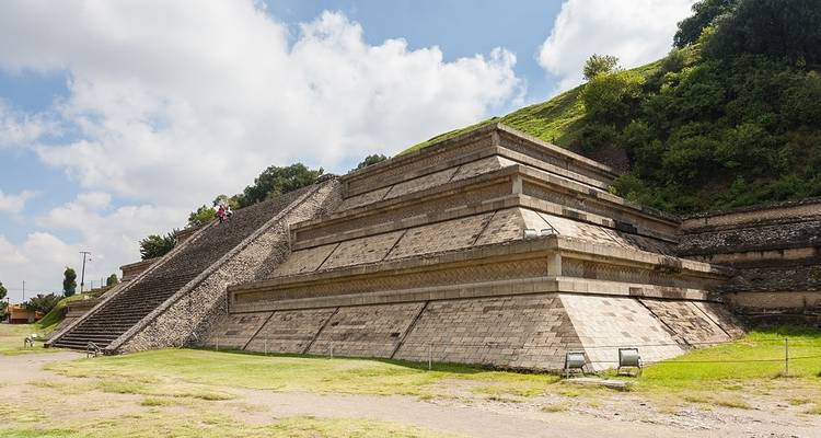 Excursión a Puebla: Explora antiguas ruinas, naturaleza y un majestuoso volcán - Vibe Adventures 6