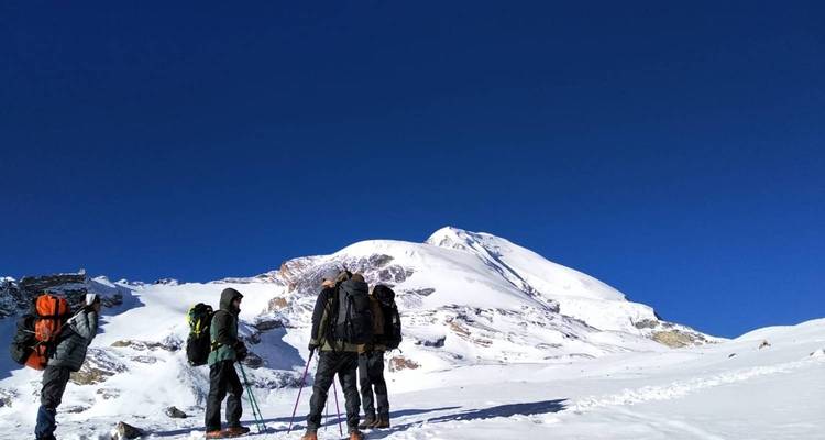 Vuelta al Annapurna - Sherpa Expedition Teams 1