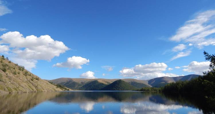 8 jours d'excursion à cheval dans les huit lacs - TTRMongolia 1