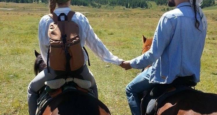 8 jours d'excursion à cheval dans les huit lacs - TTRMongolia 4