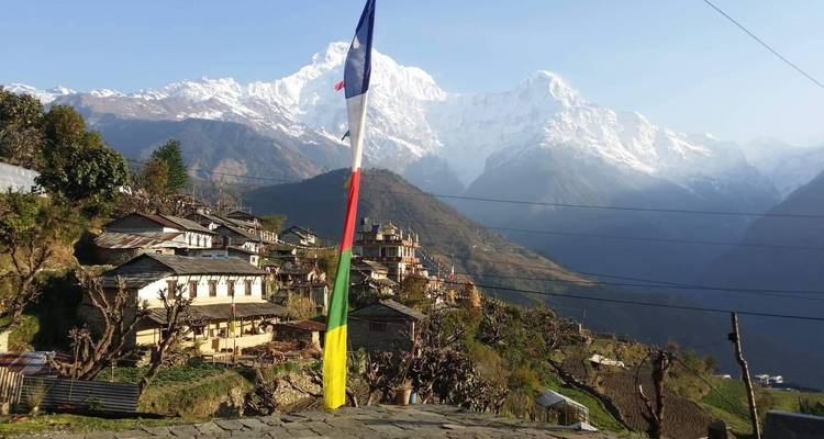 Senderismo al campamento base del Annapurna de Ghorepani Poonhill - First Environmental Trekking 1