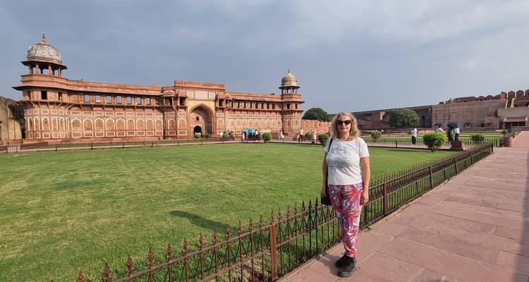 Circuito de un día al Taj Mahal - Yolo India Tours 6