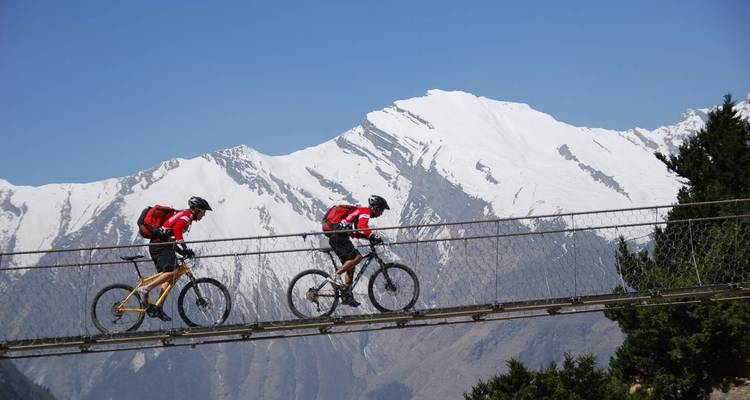 Faites l'expérience d'une excursion en VTT à Chovar et au sommet de la colline de Kirtipur. - Liberty Holidays 8