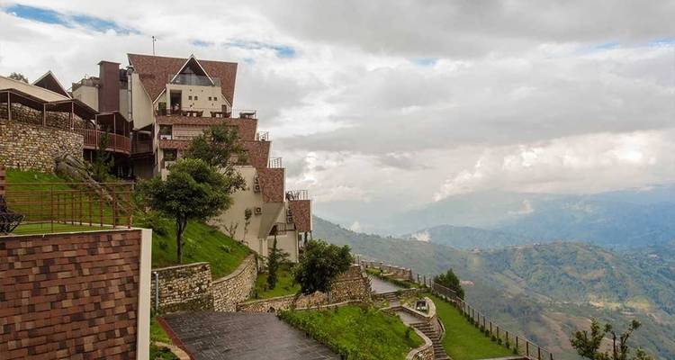 Noche romántica en Nagarkot Hillstation - Liberty Holidays 4