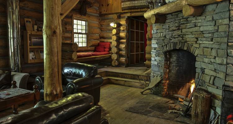 Algonquin Log Cabin 3-Day Canoe and Hike Adventure - Voyageur Quest 7
