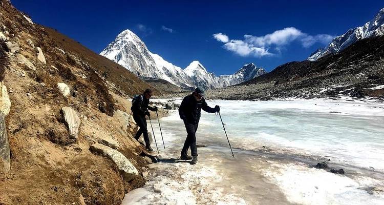Excursión al campamento base del Everest - 16 días - Eco Holidays Nepal 3