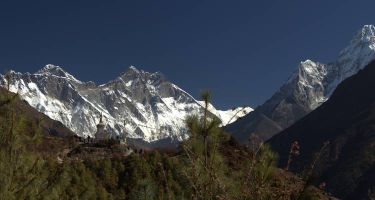 Excursión al campamento base del Everest - 16 días - Eco Holidays Nepal 10