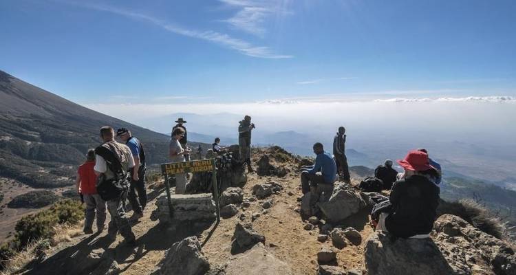 Excursionismo al monte Meru - 3 días - Kilisa Tours & Safaris 3