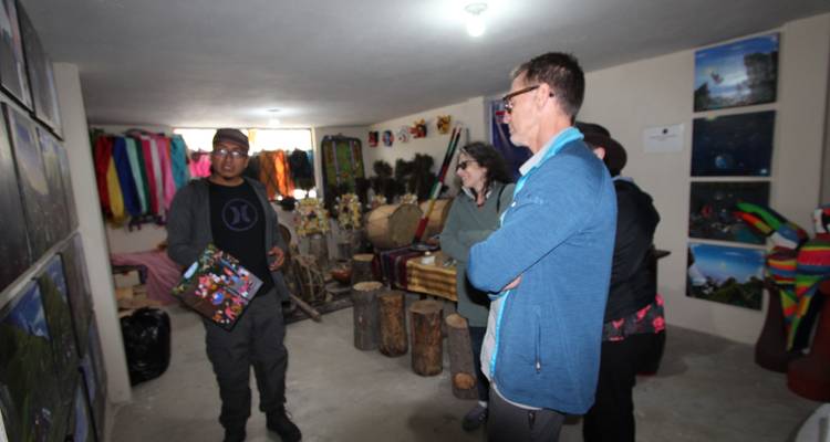 Circuito privado de 2 días Cotopaxi y Laguna Quilotoa todo incluido - Latin Adventures 4