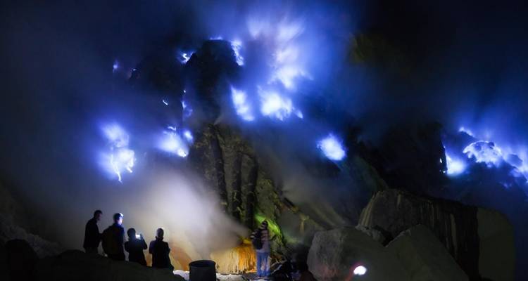 Monte Ijen: excursión fuego azul Eléctrico - ForeverVacation 6
