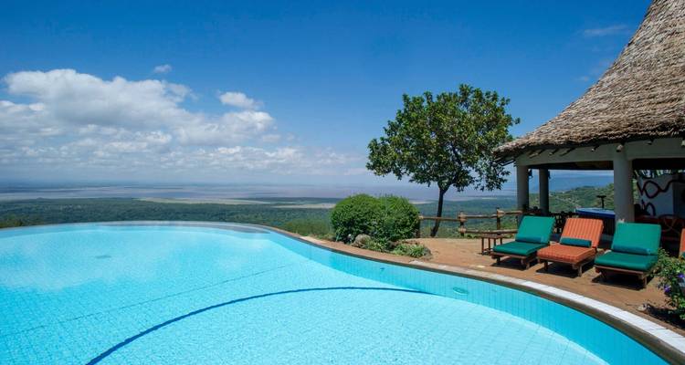 Tarangire et Ngorongoro - Safari milieu de gamme en groupe - 2 jours, 1 nuit - Tanzanie -  Travel Africa Safari Agency 4