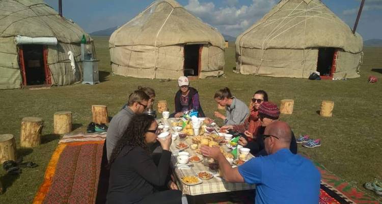 Lago Song-Kul - El alma de Kirguistán - Nomads Yurt 6