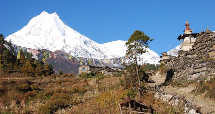Excursionismo al Manaslu - First Environmental Trekking 2