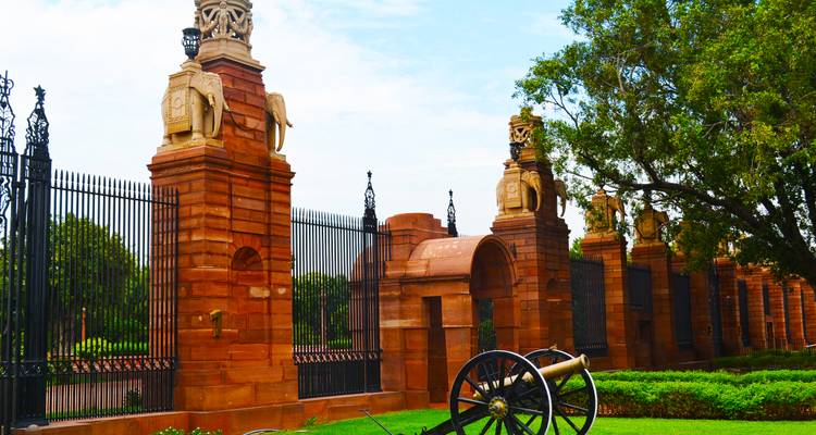 5 Days Historical Golden Triangle Tour of India(ALL INCLUSIVE) - Travel Con 9