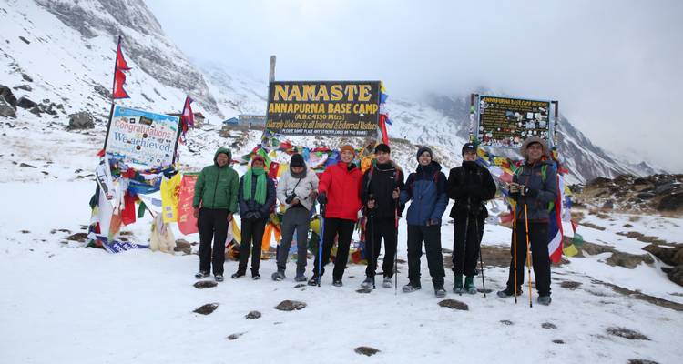 Trek court du camp de base de l'Annapurna - Sherpa Expedition Teams 7