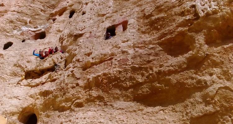Upper Mustang Trekking 17 jours - Mega Mount Treks and Expedition Pvt.Ltd.  1