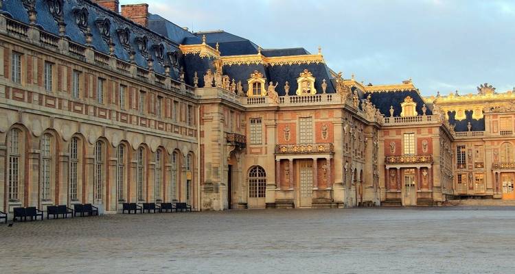Viaje familiar a Francia: de París a Normandía y más allá - G Adventures 1