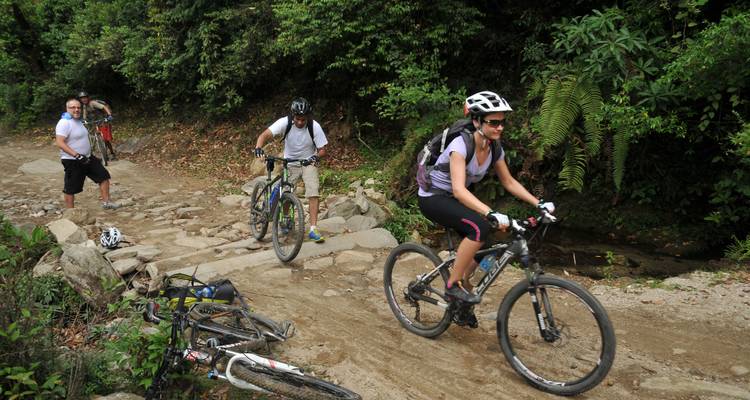 Viaje Multiaventura en Nepal - Manakamana Treks & Expedition Pvt. Ltd. 3