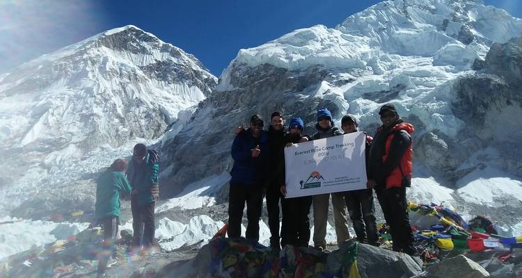 Trek du camp de base de l'Everest en hélicoptère - 11 jours - Mountain Ascend Treks Pvt. Ltd. 4