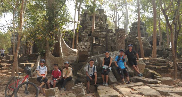 Excursión en bicicleta por Angkor Wat - The Guide Cambodia Travel 4
