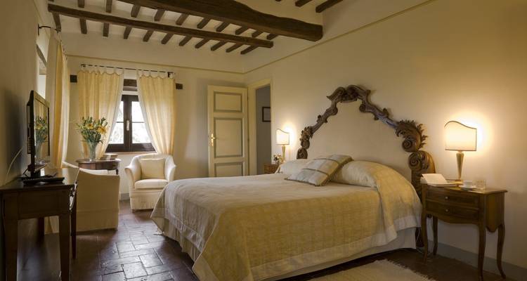 The Best of Umbria Through History, Flavors and Relaxation - Angel Wine Experiences and Enotropea Wine Experiences SL 8