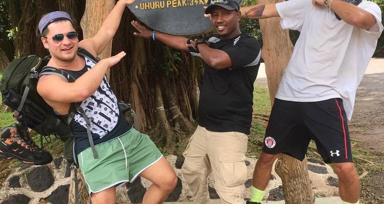Ruta Marangu - Escala el Kilimanjaro en 6 días - Africa Natural Tours 6