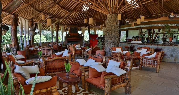 Jambo Kenia: Safari en grupo económico de 7 días en jeep 4x4 - Pam Tours and Travel  4