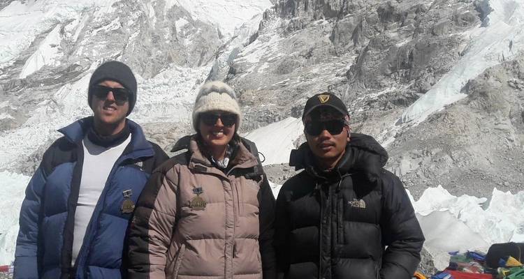 Excursión al campamento base del Everest 12 días - Discovery World Trekking 4