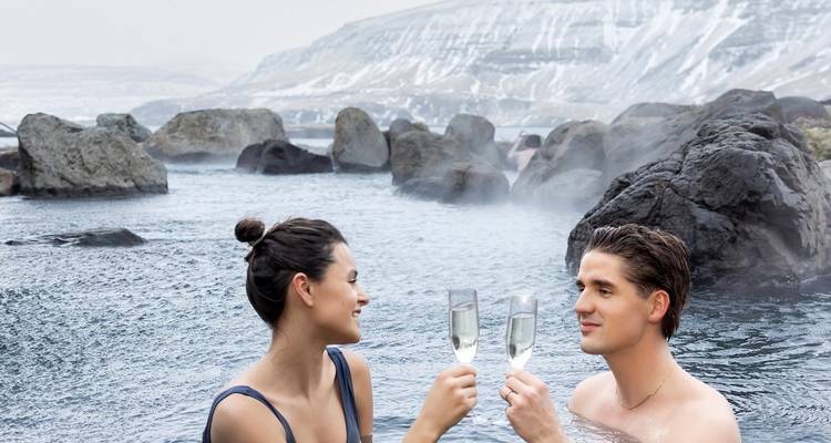 5 day Guided tour | South Iceland Glacier Vistas - Iceland Travel 3