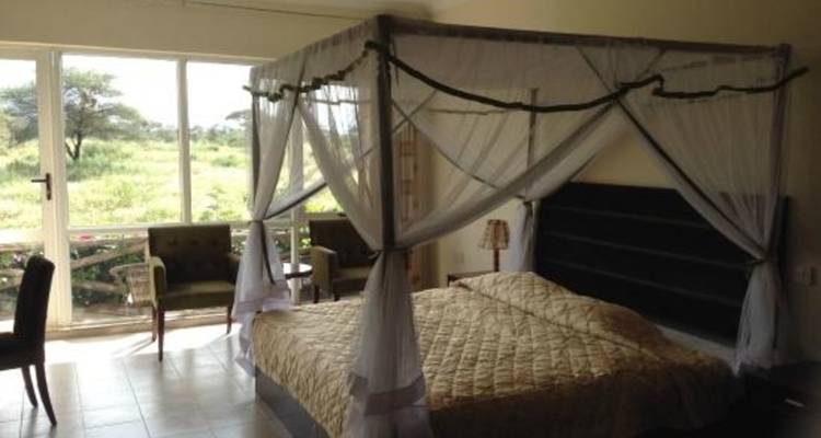 Safari exceptionnel dans les parcs de Masai Mara, Nakuru, Naivasha et Samburu, avec accueil gratuit à l'aéroport et hébergement pour la première nuit dans un hôtel After 40 à Nairobi - 7 jours - Perfect Safari Africa tours and safaris 4