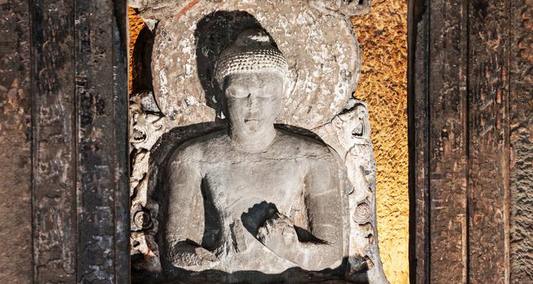 Viaje privado de 3 días a las cuevas de Ajanta Ellora desde Bombay con vuelos - Adreva Trotter Pvt Ltd 9