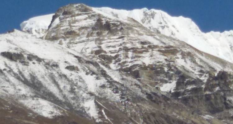 Caminata por el campamento base del Kanchenjunga 19 días - Nepal Nomad Trekking Pvt. Ltd. 8
