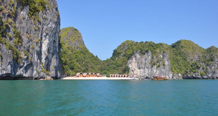 Exotic Loop From Untouched Far North Mountains To Ha Long Bay Tour 5 Days - Conical Travel 8