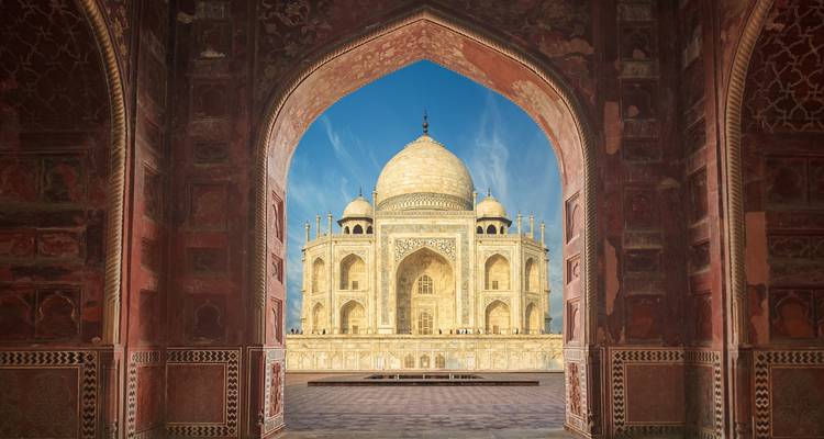 Voyage privé de 3 jours dans le Triangle d'Or au départ de Chennai : lever de soleil sur le Taj Mahal, hôtels de luxe, vols et billets d'entrée en ligne. - Adreva Trotter Pvt Ltd 8