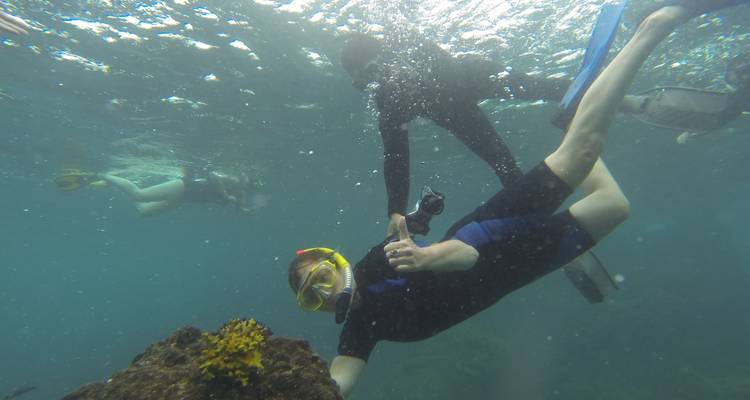 Galapagos Experience Volunteering & Travel  3 Weeks - Lead Adventures  2