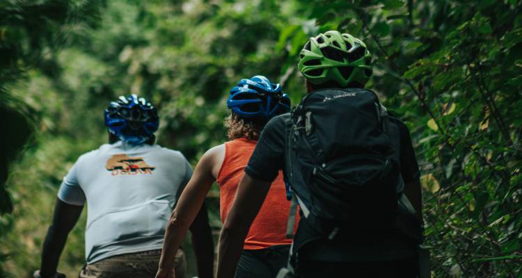 Pedalea hasta el bosque de Rau - aventuras Oclaa - Oclaa Adventures Tanzania 2