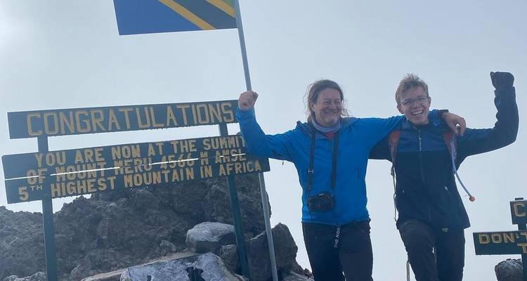 3 Days Mount Meru - Kilimanjaro Safari Experience 2