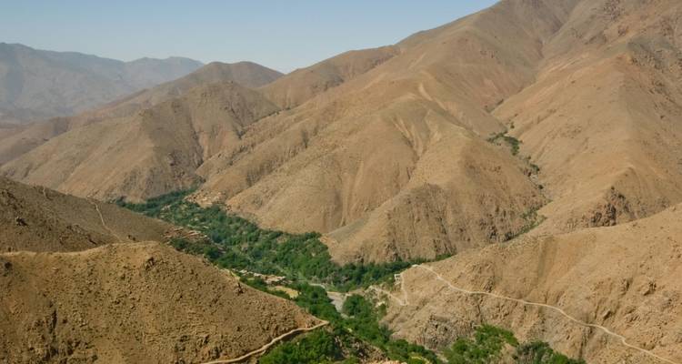 Randonnée de 4 jours dans les villages berbères et ascension du Mont Toubkal au départ de Marrakech - Desertbrise Travel 9