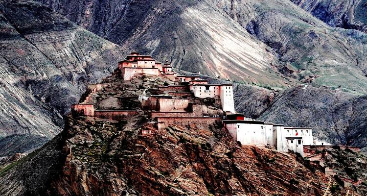 Glimpses of Nepal and Tibet Tour 14 Days - Peregrine Treks and Expedition Pvt Ltd 10