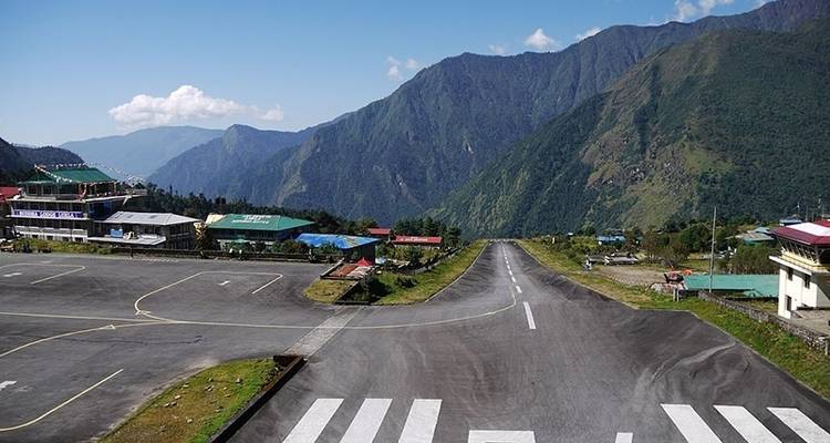 Excursión de 9 días al campamento base del Everest con regreso en helicóptero - Nepal Eco Adventure Pvt.Ltd 3