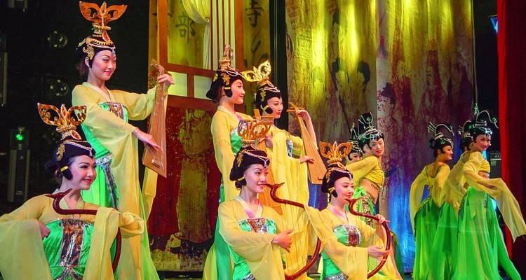11-Day Small Group: Beijing, Xi'an, Guilin & Shanghai, 5-star Hotels - Agate Travel 10