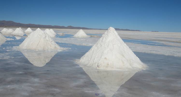 RV Camper tour, Uyuni Salt Flats with trekking to Tunupa Volcano from Uyuni. - Joker Expedition 8