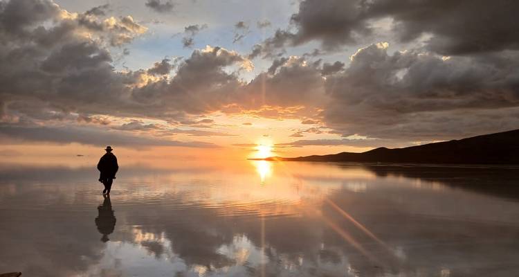 RV Camper tour, Uyuni Salt Flats with trekking to Tunupa Volcano from Uyuni. - Joker Expedition 9