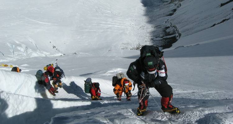 10 días en el campamento base del Everest - Nepal Eco Adventure Pvt.Ltd 3