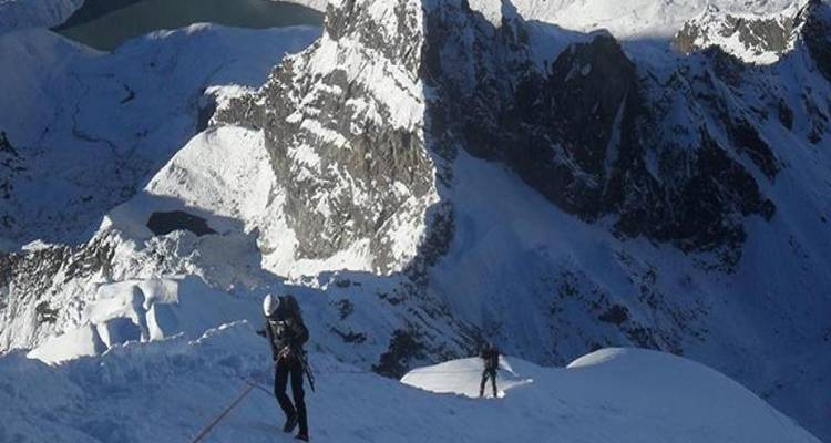 14 jours de Trek au camp de base de l'Everest avec l'ascension du Lobuche Est - Nepal Eco Adventure Pvt.Ltd 4