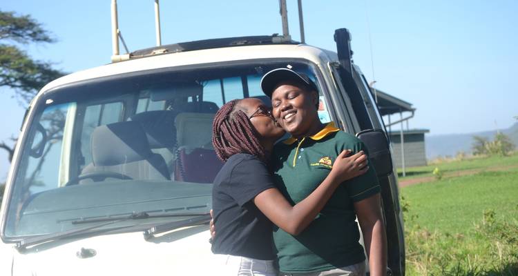 Safari económico en Glamping de 9 días por Kenia y Tanzania - Exciting Africa Holidays 8